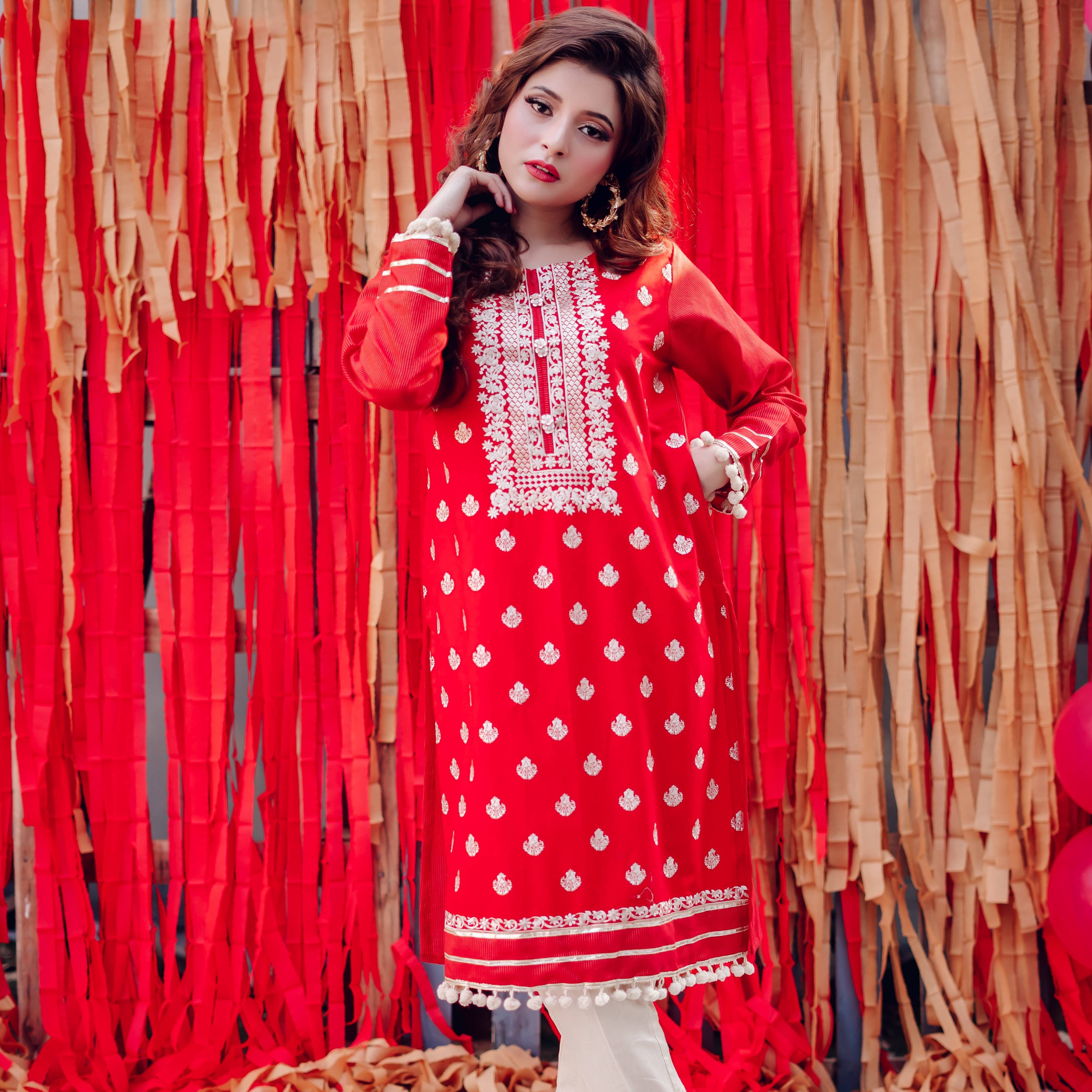 RED SKIN VALENTINE FOULARD (Spd 644)