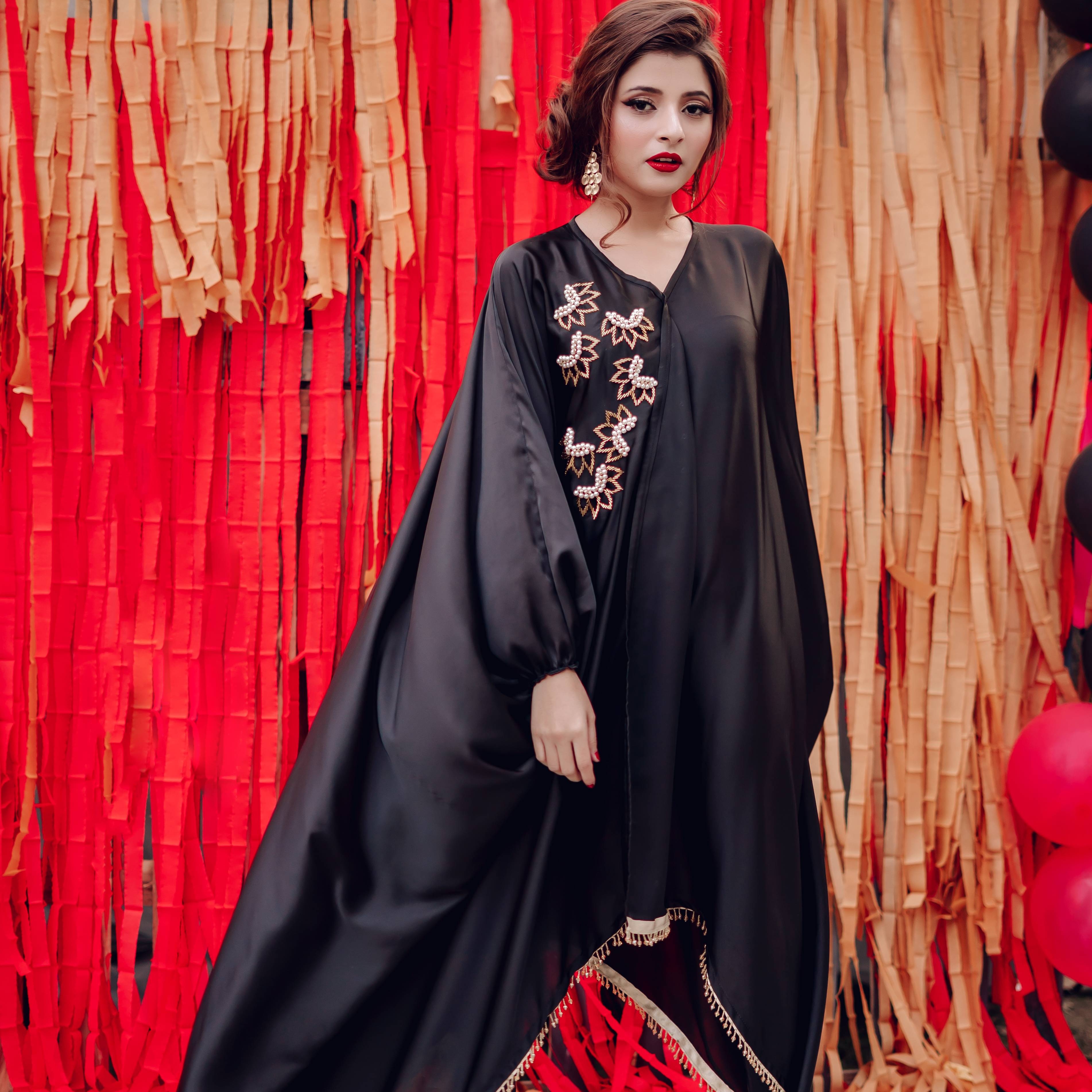 BLK SILK VALENTINE BIASED KAFTAAN (Spe 082)