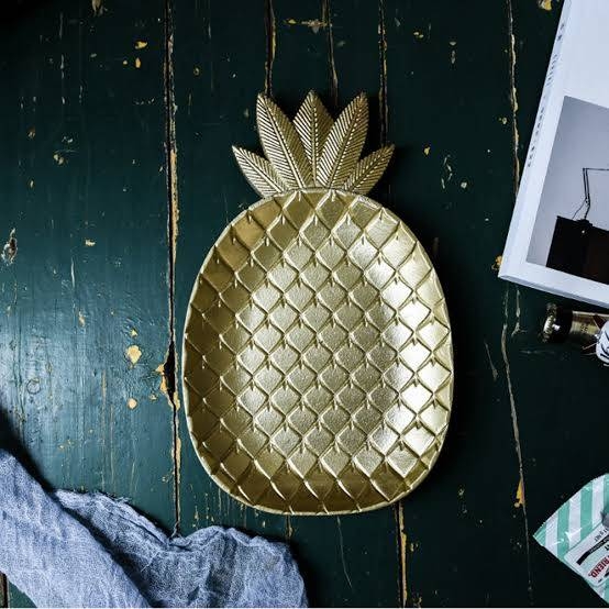 Nordic Style Wooden Pineapple Tray