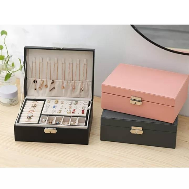 Leather Jewelery Storage Box