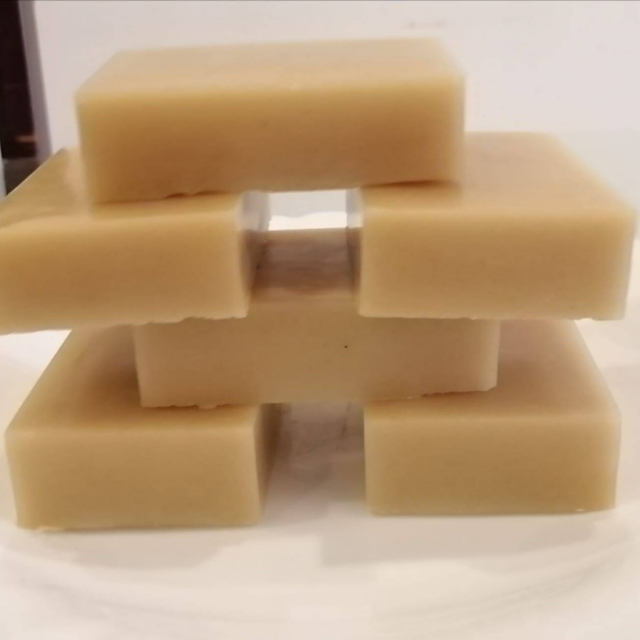 Natureza Expert Whitening Rice handmade organic Soap 115g