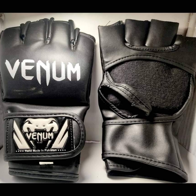 MMA GLOVES