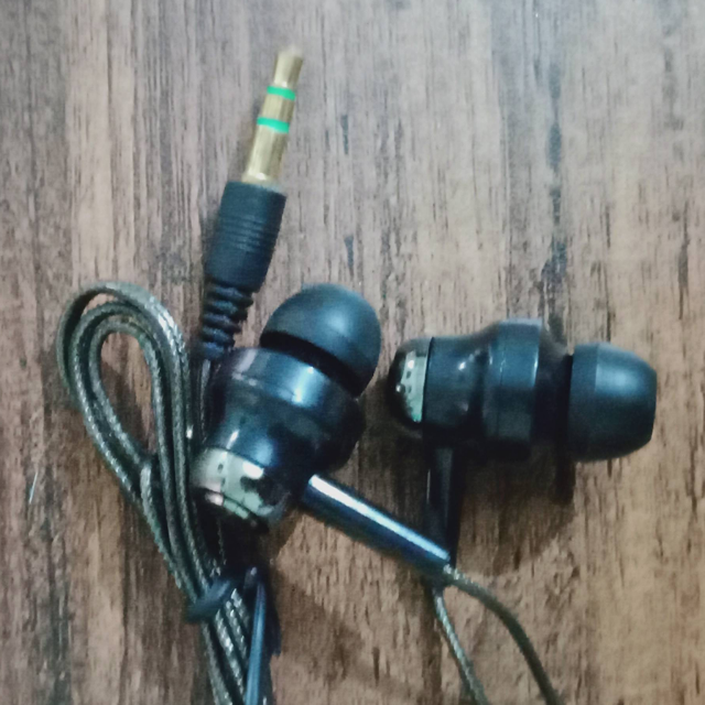 Woofer Handsfree for MP3 Player & Mobile
