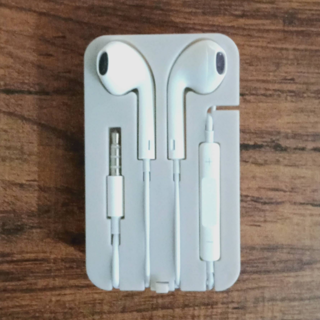 iOS / Android Earphone (Handsfree)