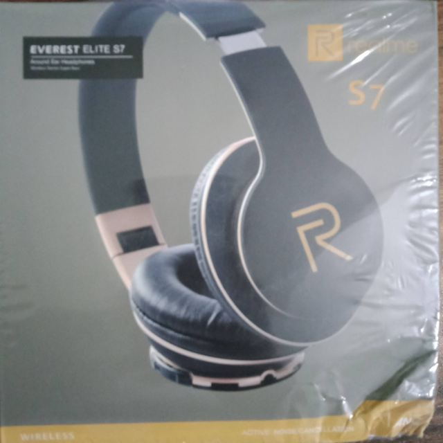 Realme S7 Wireless Headphones