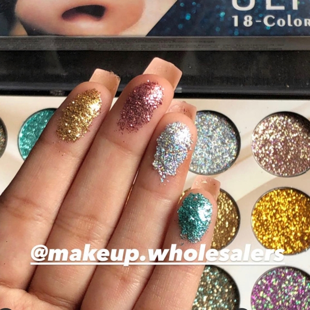 Miss Rose 18 Color Glitter Palette