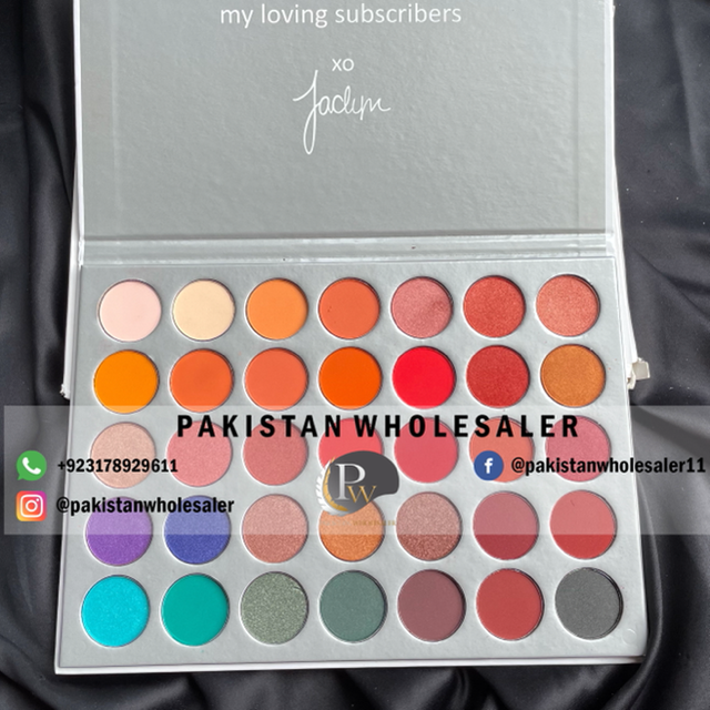 35 Colours Jaclyn Hill Palette