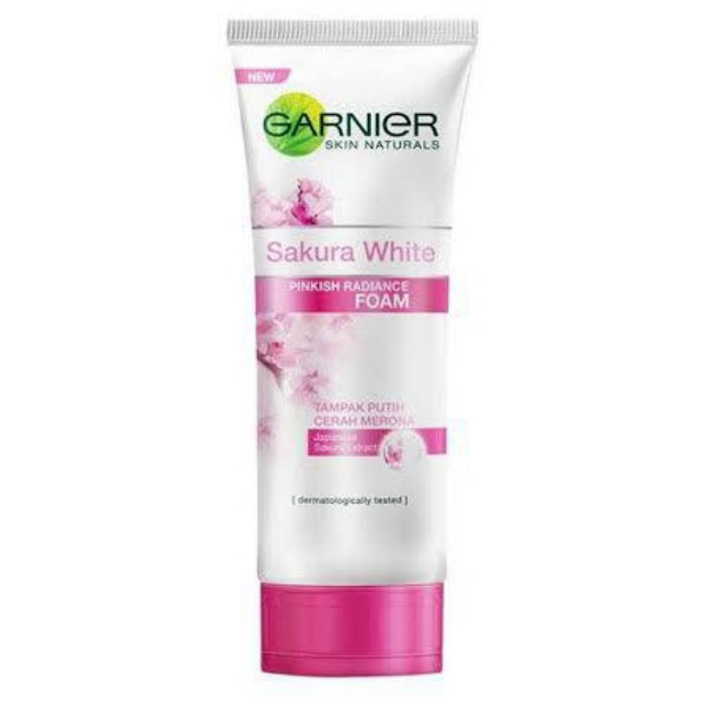 Garnier Facewash Sakura White 100ml Imported