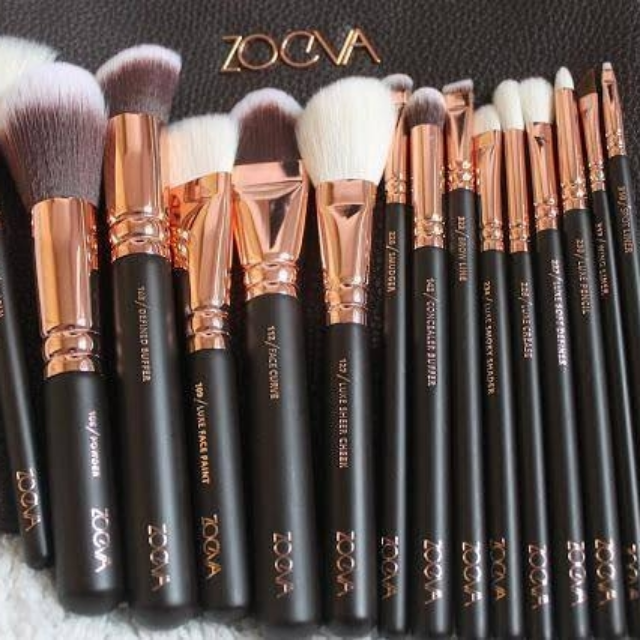 Zoeva Pack Of 15 Makeup Brushe Set Rose Gold