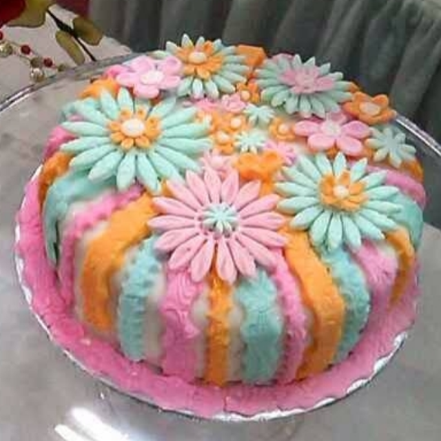Floral Theme Cake