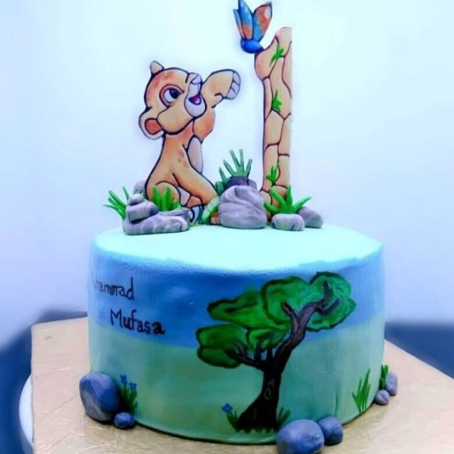 Jungle Theme Cake