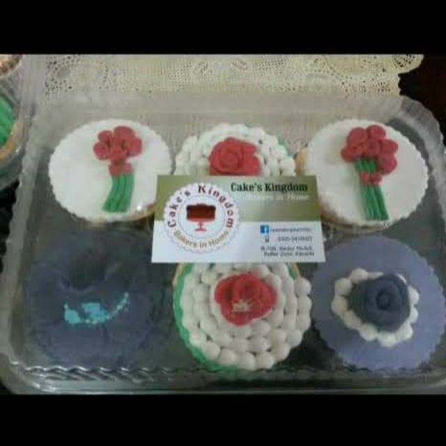 Floral Cupcakes