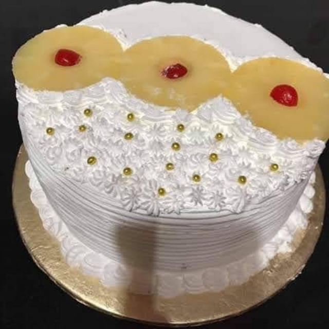 Pineapple Cream Cake