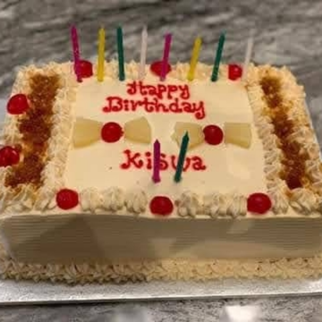 Pineapple Cream Cake