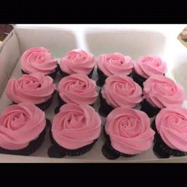 Roses Cupcakes