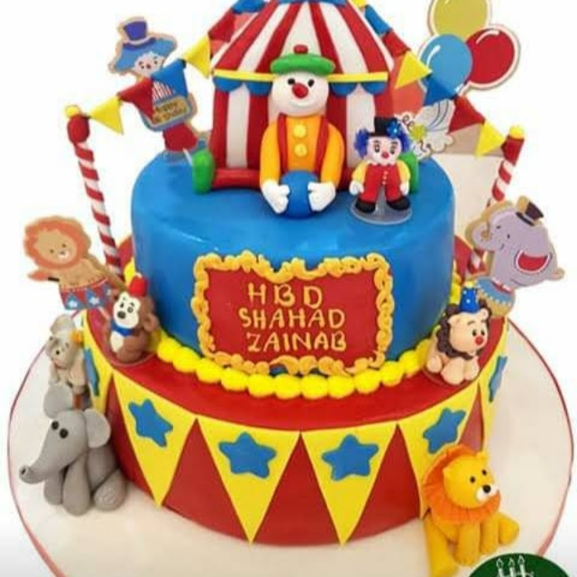 Joker And Animals Theme Cake