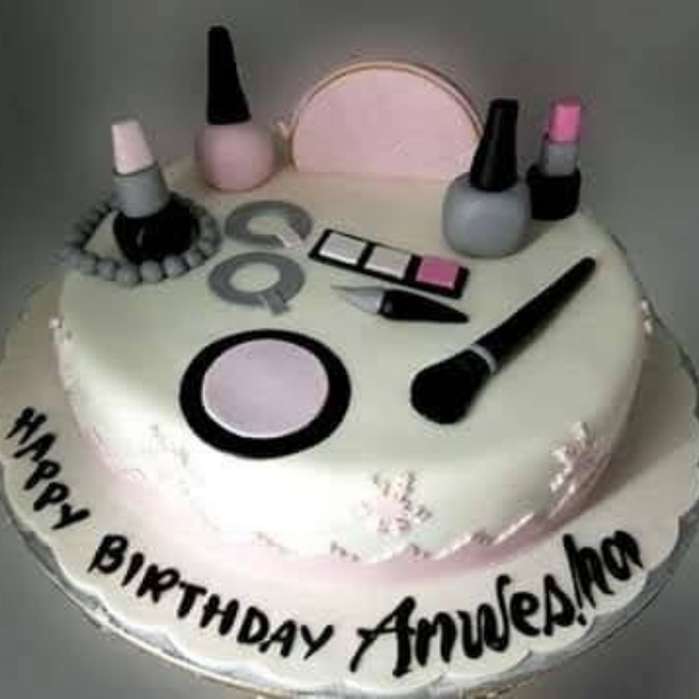Makeup Theme Cake