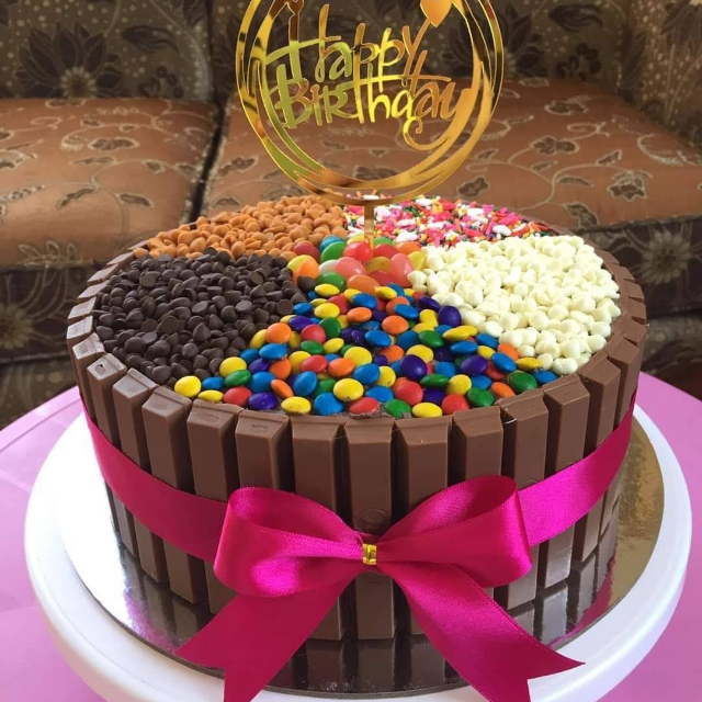 Customized Cake