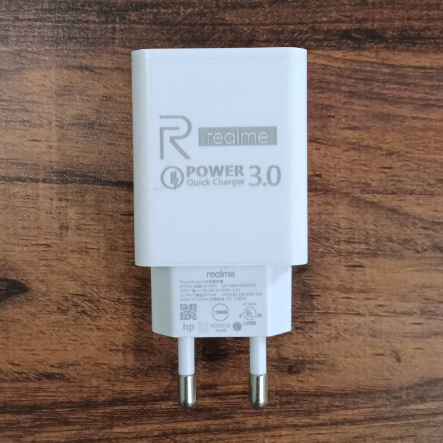 Realme Fast Charger (Adapter Only)