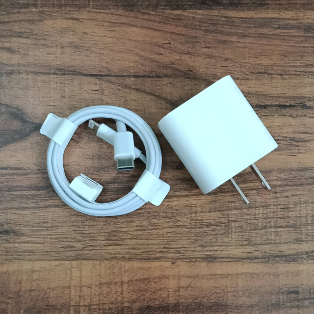 iPhone Fast Charger PD 20 Watt