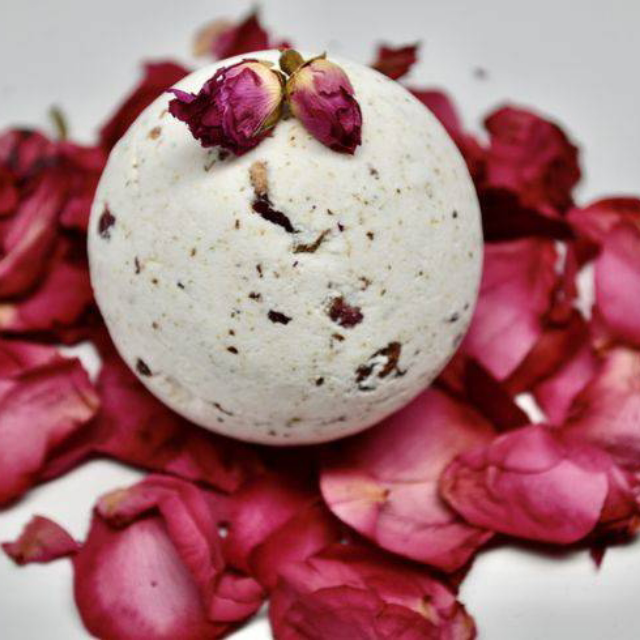 Rose&Jojoba Oil Bath Bomb