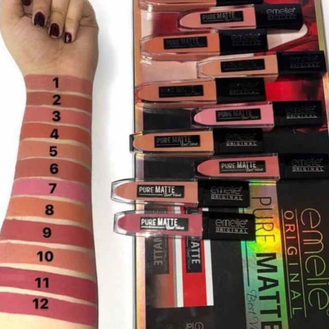 Emelie Pack of 12 Nude Gloss Set Premium