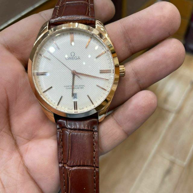 Omega Roman Numbers Analog 1st Copy Watch