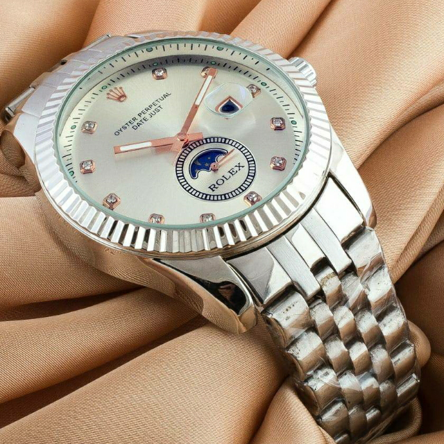 Rolex Steel Chain Date Watch For Men.