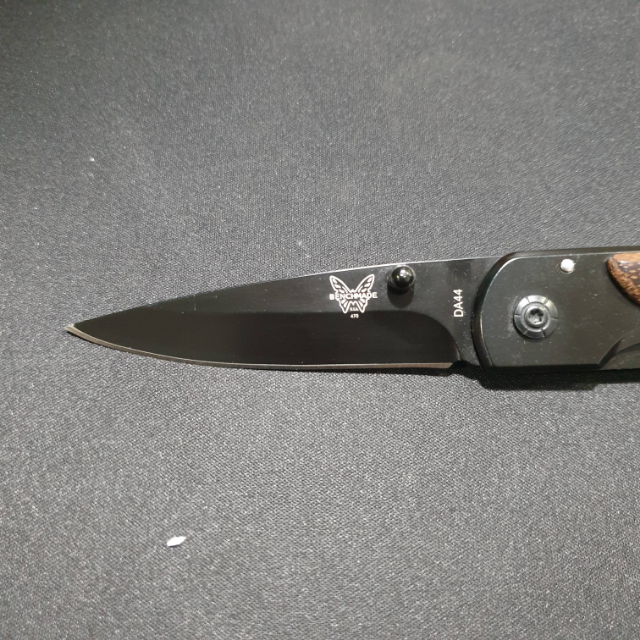 Benchmade Knife DA44