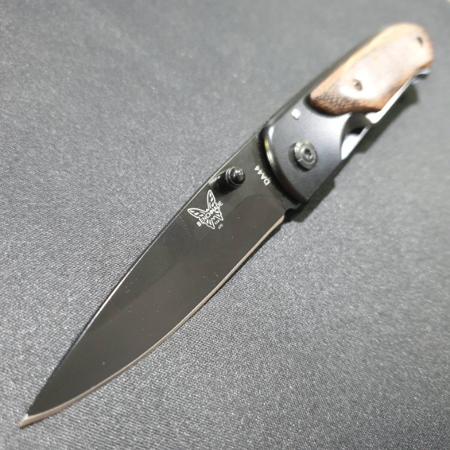 Benchmade Knife DA44