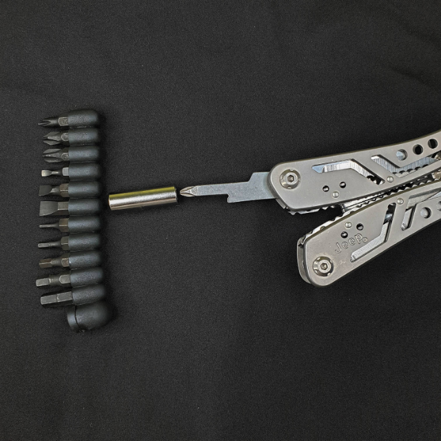 Jeep Multi-tool