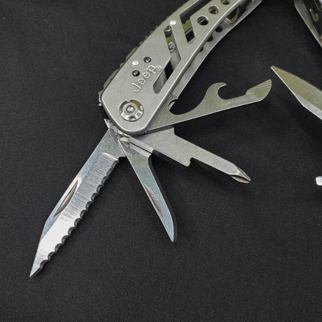Jeep Multi-tool