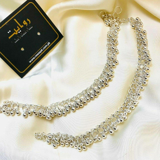 Anklet