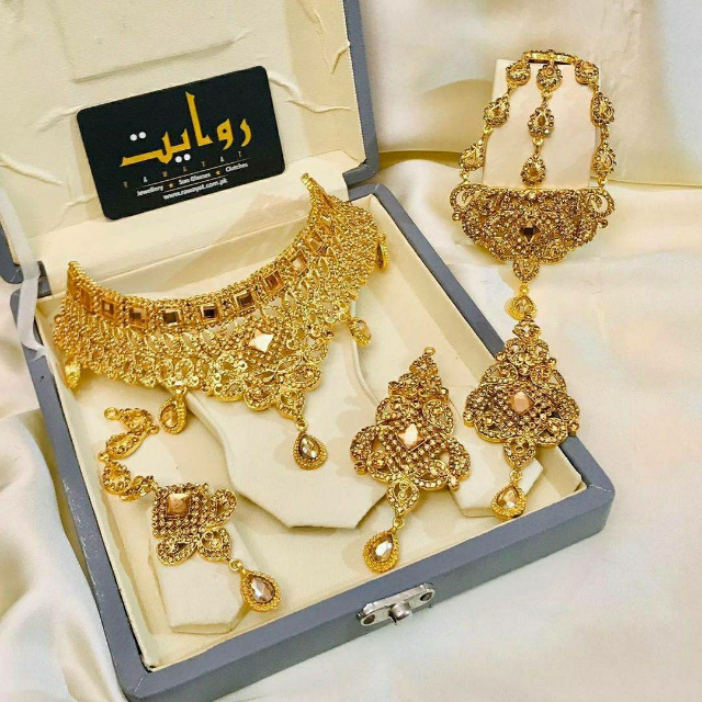 Bridal set