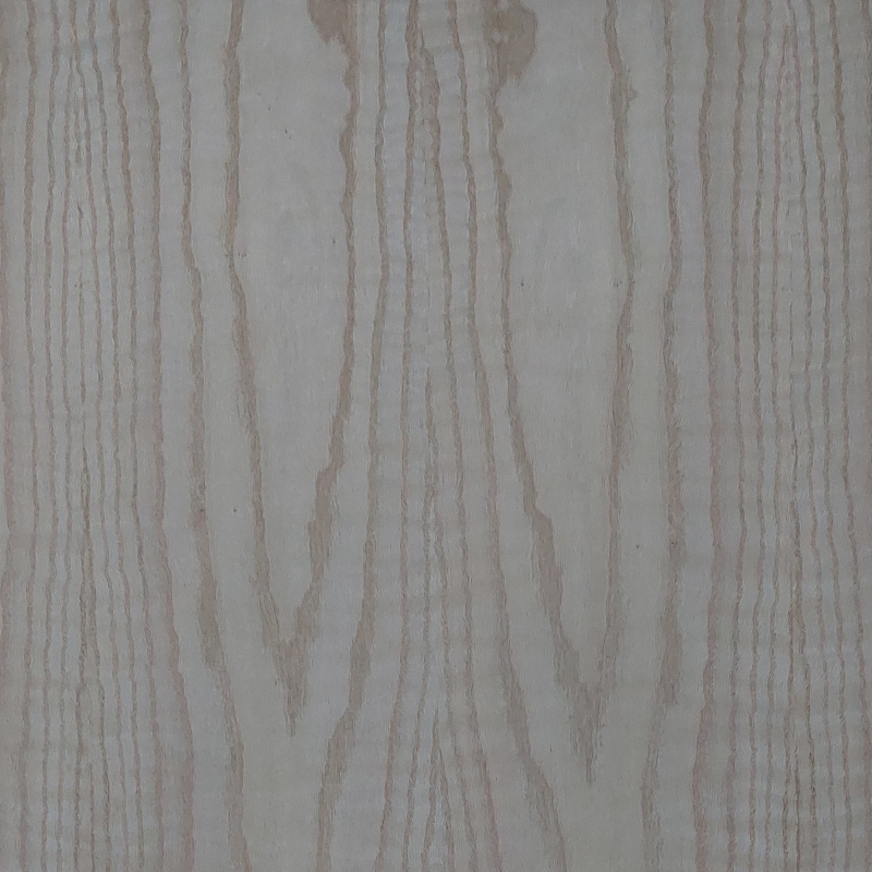 Oak Veneer Back Ply.