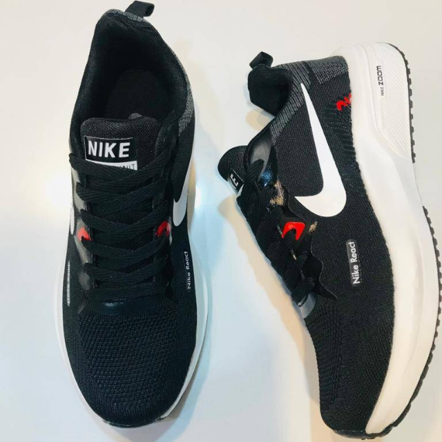 Nike Zoom React Flyknit