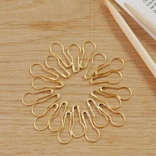 Snag Free Pins - Golden