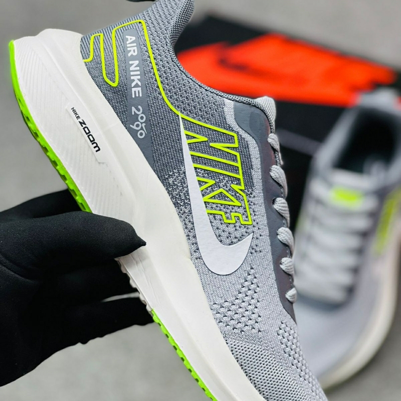 Nike zoom x 20
