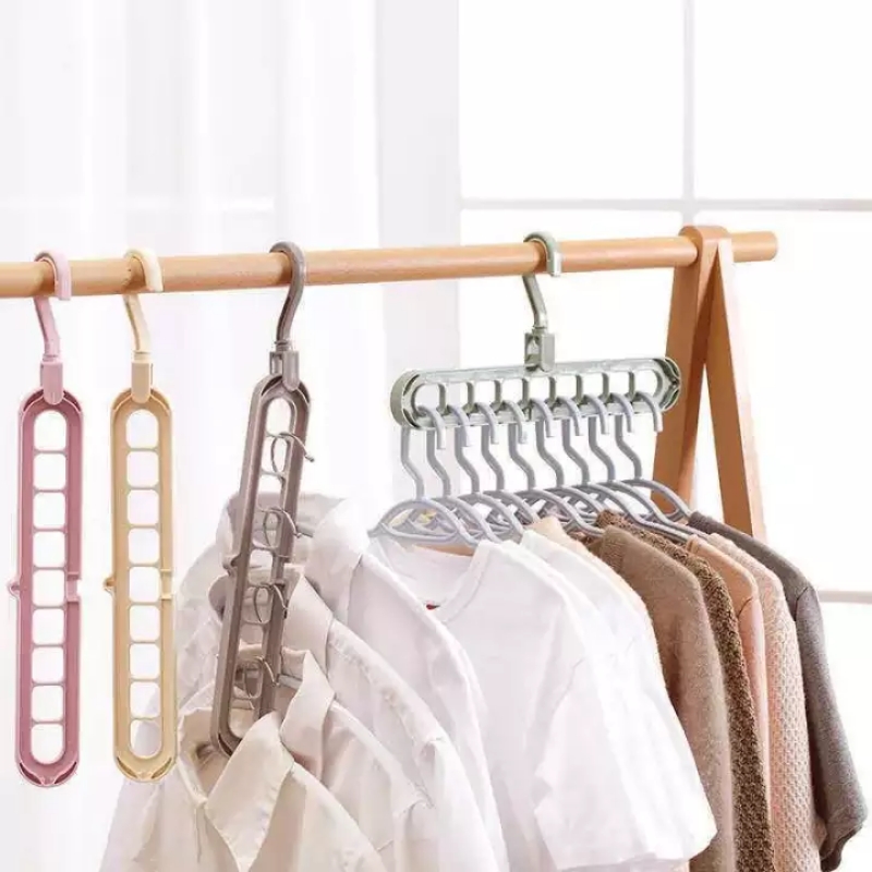 9 Hole Magic hanger