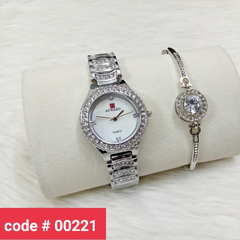 Ladies Watch + Bracelet