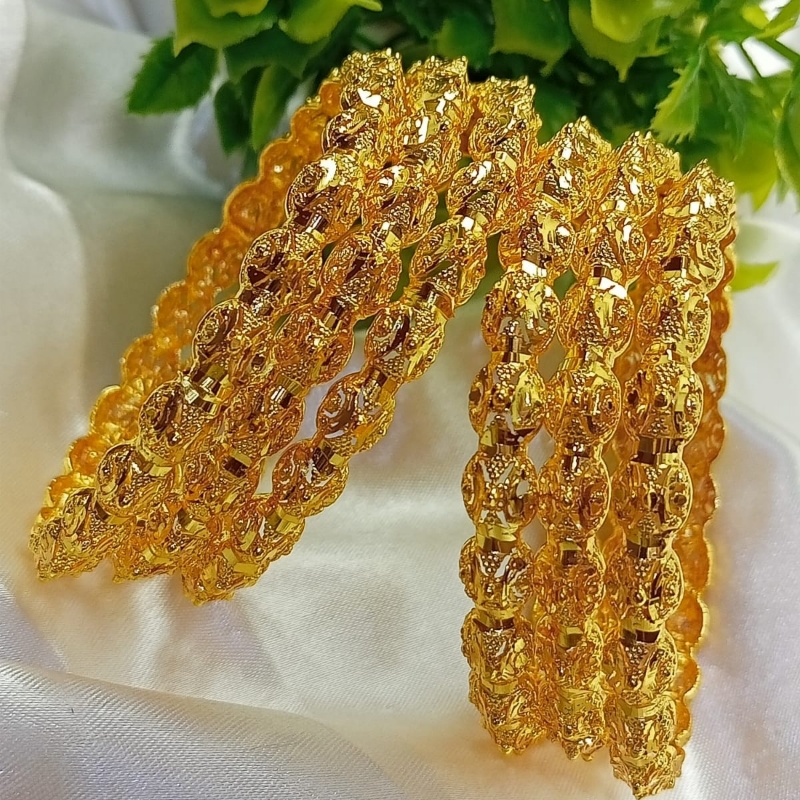 Manjoos Bangels 6pcs Set Gold Plated Sizes (2/ sawa2/ Dhai/ Pone3)