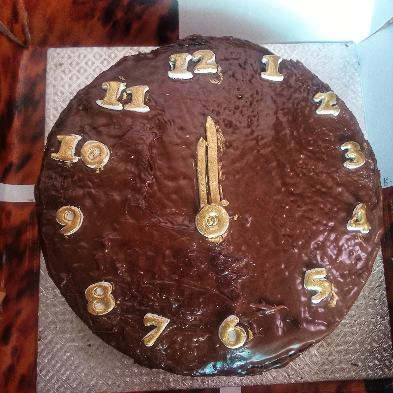 Clock Cake