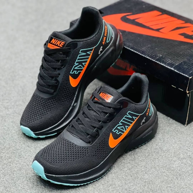 Nike Zoom X20