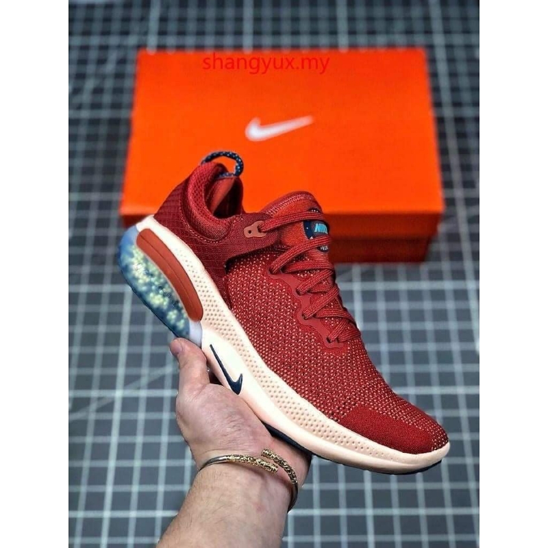 Nike Joyride Run Flyknit