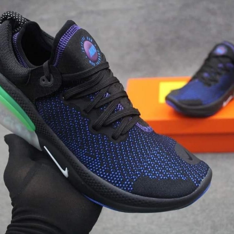 Nike Joyride Run Flyknit