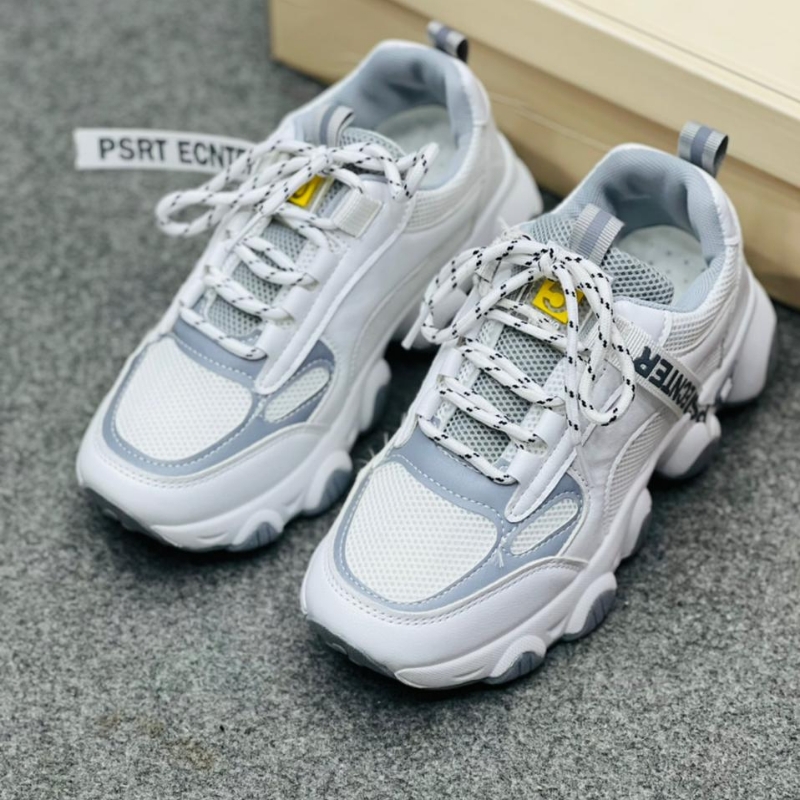 SNEAKERS FOR WOMEN