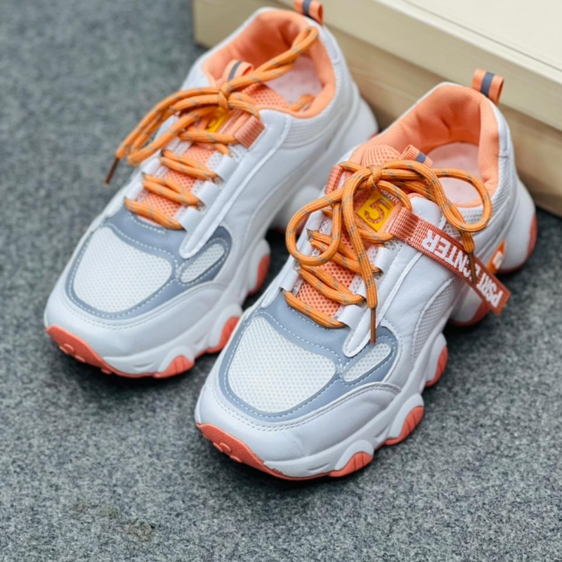 SNEAKERS FOR WOMEN