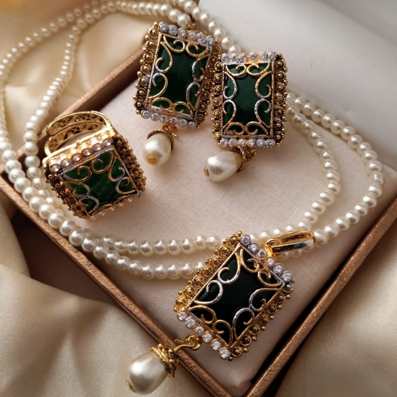 Combo set Egyptian