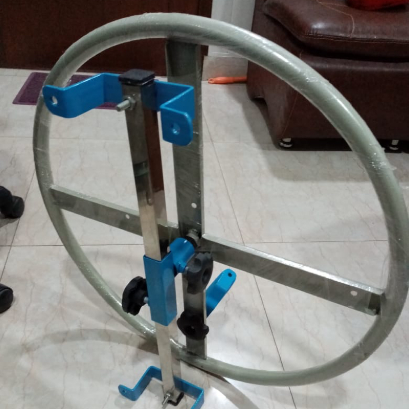 Shoulder wheel