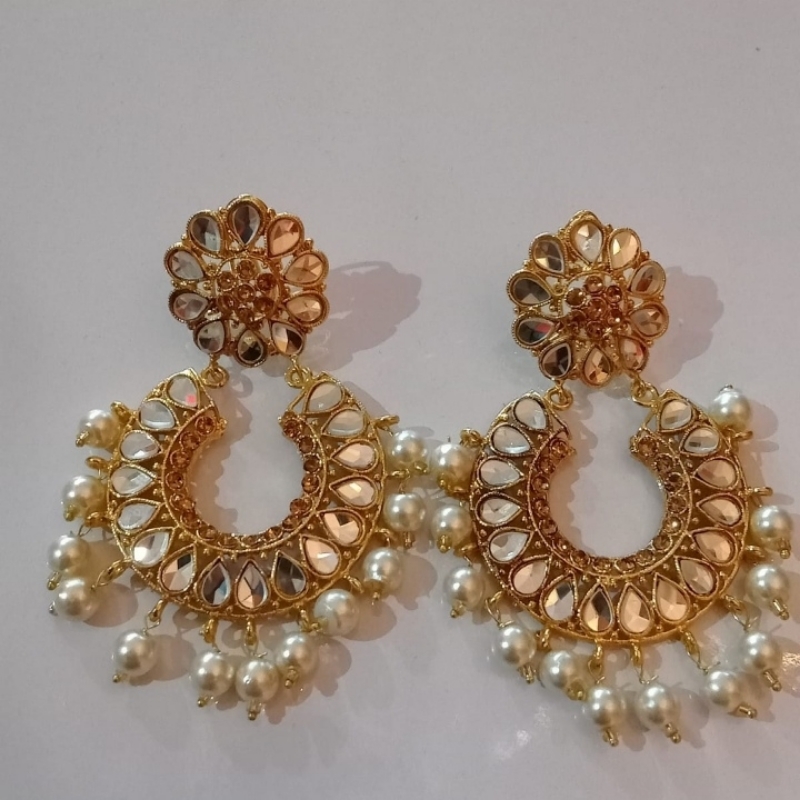 Kundan earings